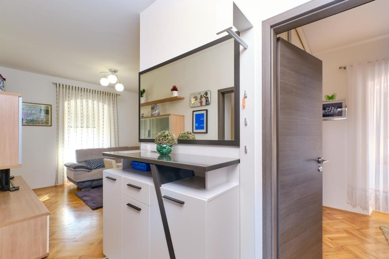 Apartament Snjezana Mali Lošinj Zewnętrze zdjęcie
